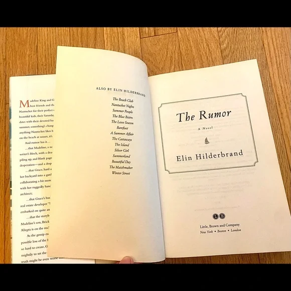 Elin Hilderbrand Five Books, Four Stories - Picture 11 of 11